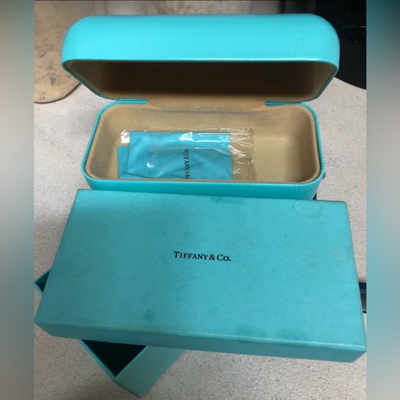 NWT Vintage TIFFANY & CO Ladies Dark Tiffany Blue Sunglasses - Picture 7 of 8